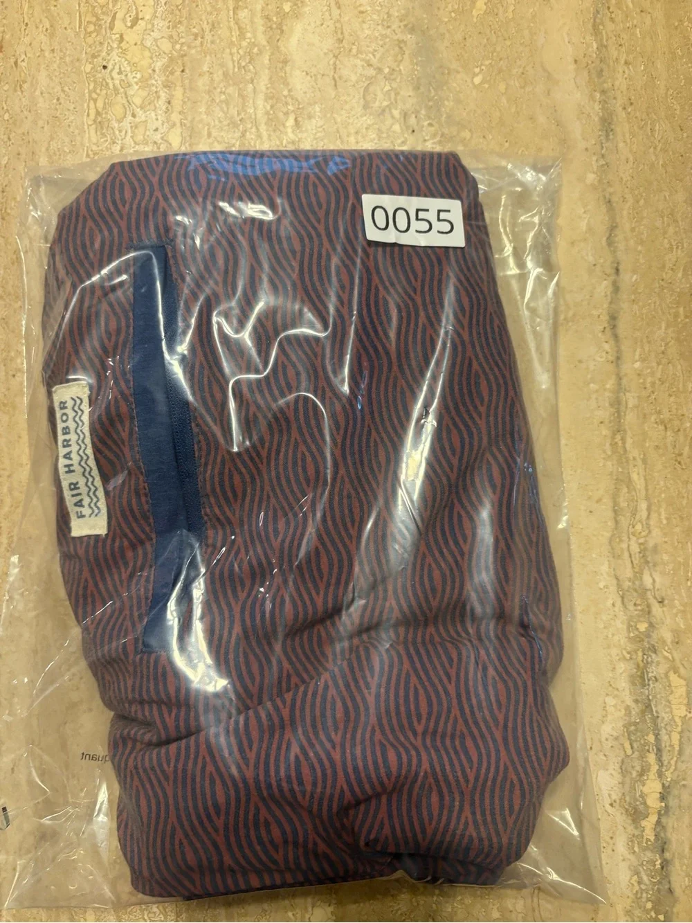 Fair Harbor The Anchor Swim Trunks Mens XL Red Blue Wave Print BreezeKnit Liner